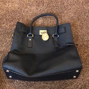 Large Michael Kors bag, bought off here never used